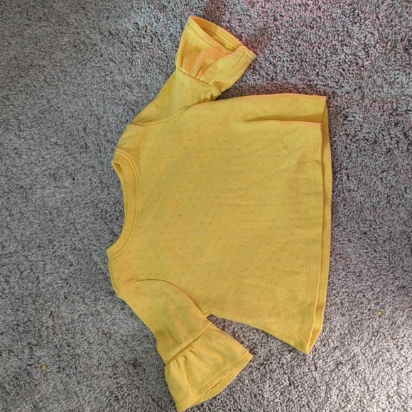 18m Outfit Bundle - Picture 2 of 6